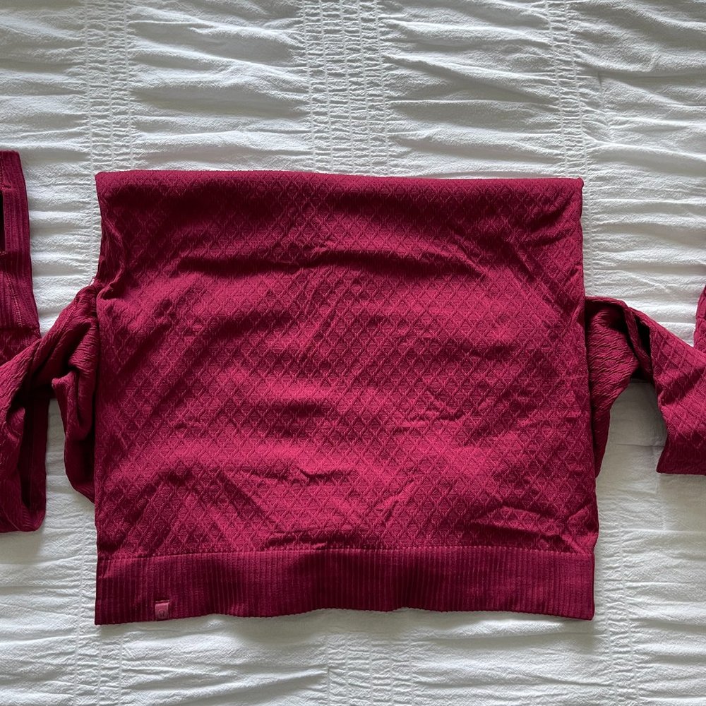 Lululemon Rest Less 1/2 Zip - Picture 5 of 7